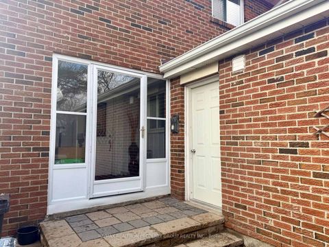 Photo 3 at 60 Quantrell Trail, Malvern, Toronto