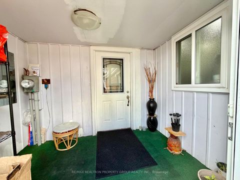 Photo 4 at 60 Quantrell Trail, Malvern, Toronto