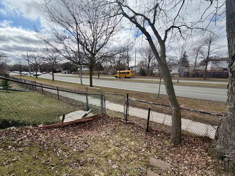 Photo 25 at 60 Quantrell Trail, Malvern, Toronto