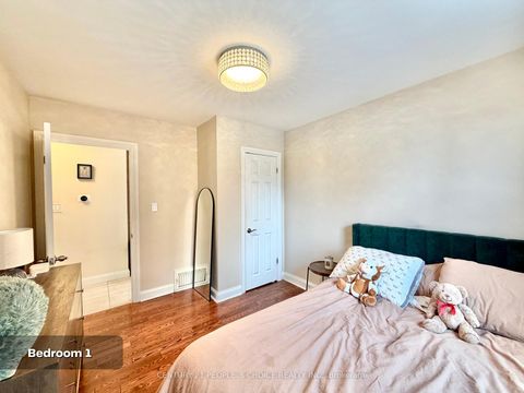 Photo 12 at 67 Highland Avenue, Central, Oshawa