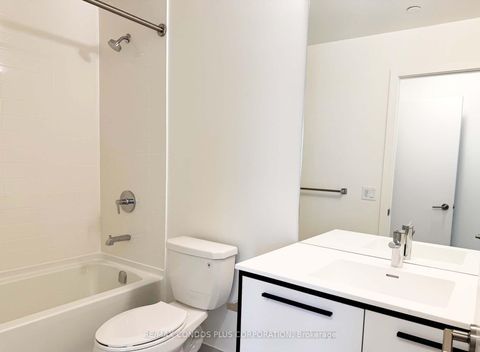 Photo 6 at 1302 - 185 Deerfield Road, Central Newmarket, Newmarket