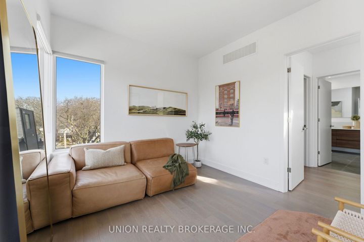 Photo 25 at 3 Vince Avenue, Woodbine Corridor, Toronto