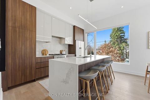 Photo 4 at 3 Vince Avenue, Woodbine Corridor, Toronto