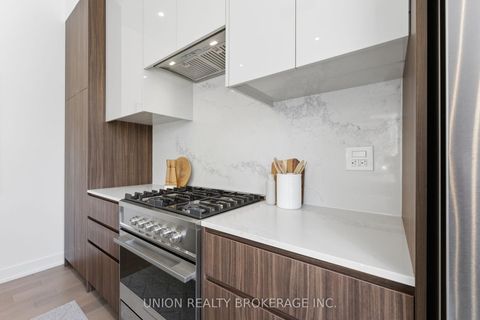 Photo 8 at 3 Vince Avenue, Woodbine Corridor, Toronto