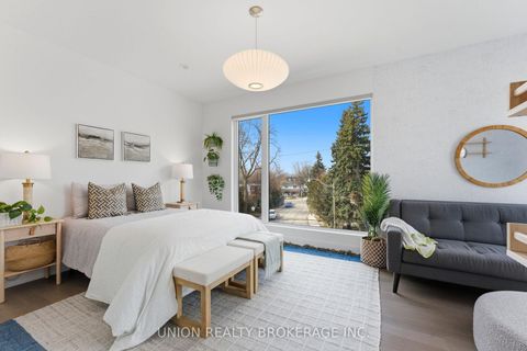 Photo 14 at 3 Vince Avenue, Woodbine Corridor, Toronto