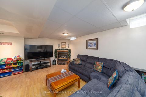 Photo 14 at 48 Basswood Drive, Holly, Barrie