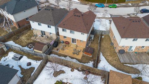 Photo 32 at 48 Basswood Drive, Holly, Barrie