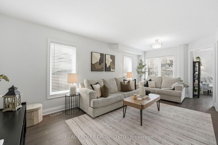 Photo 3 at 55 Christina Crescent, Bradford, Bradford West Gwillimbury