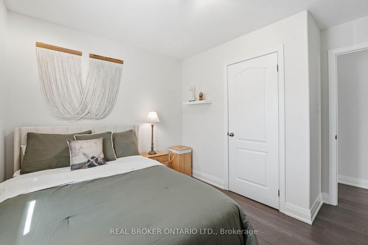 Photo 20 at 55 Christina Crescent, Bradford, Bradford West Gwillimbury