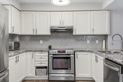 Photo 10 at 2 - 2375 Truscott Drive, Clarkson, Mississauga