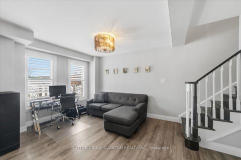 Photo 14 at 2 - 2375 Truscott Drive, Clarkson, Mississauga