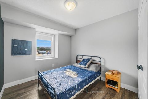 Photo 20 at 2 - 2375 Truscott Drive, Clarkson, Mississauga