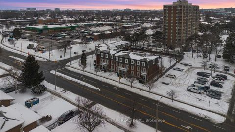 Photo 27 at 2 - 2375 Truscott Drive, Clarkson, Mississauga