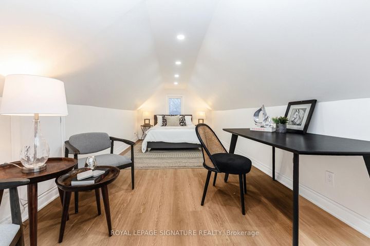 Photo 13 at 377 Adelaide Avenue W, McLaughlin, Oshawa