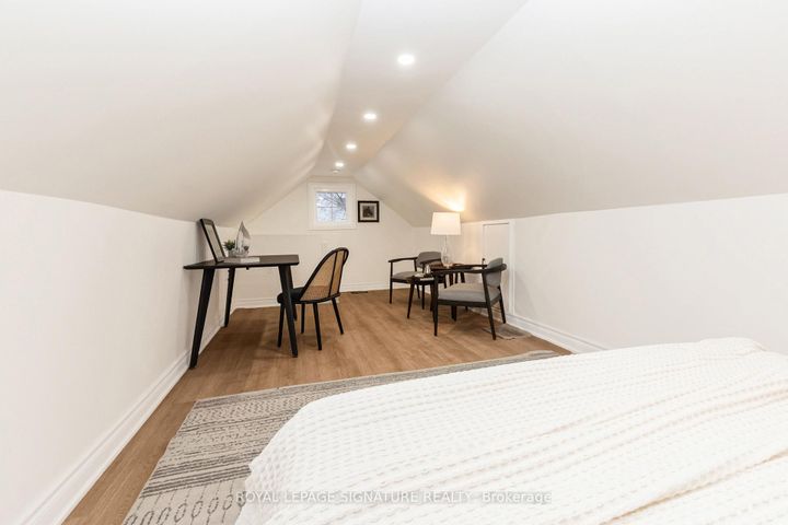 Photo 14 at 377 Adelaide Avenue W, McLaughlin, Oshawa