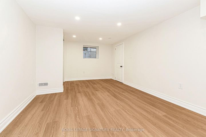 Photo 25 at 377 Adelaide Avenue W, McLaughlin, Oshawa