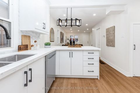 Photo 8 at 377 Adelaide Avenue W, McLaughlin, Oshawa