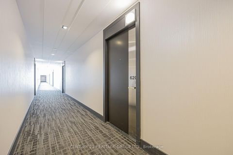 Photo 4 at 620 - 9471 Yonge Street, Observatory, Richmond Hill