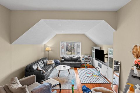 Photo 20 at 388 Brownridge Drive, Brownridge, Vaughan