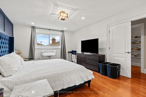 Photo 24 at 388 Brownridge Drive, Brownridge, Vaughan