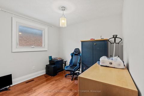 Photo 33 at 388 Brownridge Drive, Brownridge, Vaughan