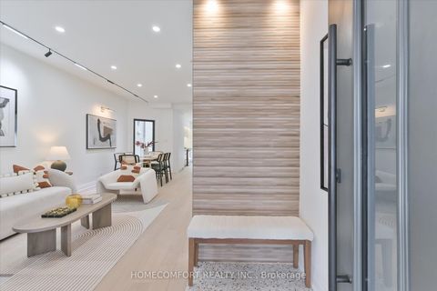 Photo 3 at 192 Waverley Road, The Beaches, Toronto