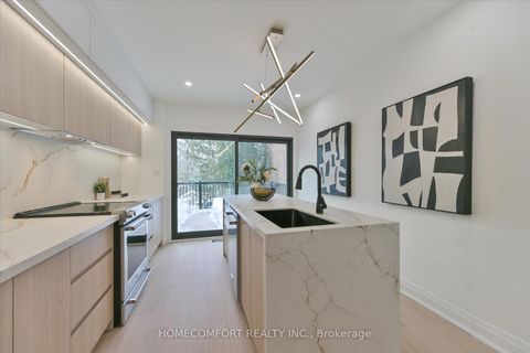 Photo 10 at 192 Waverley Road, The Beaches, Toronto