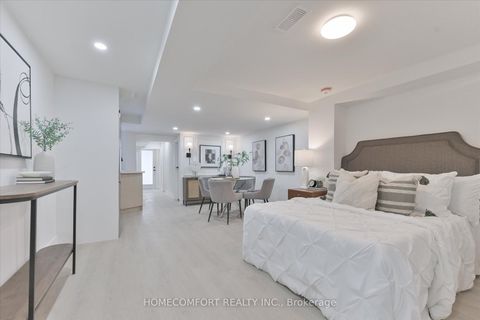 Photo 29 at 192 Waverley Road, The Beaches, Toronto