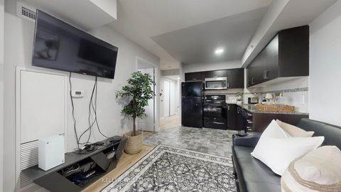 Photo 7 at 617 - 30 Meadowglen Place, Woburn, Toronto