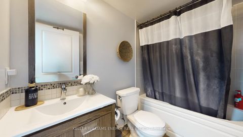 Photo 14 at 617 - 30 Meadowglen Place, Woburn, Toronto