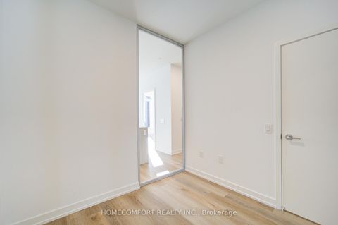 Photo 17 at 3807 - 395 Square One Drive, City Centre, Mississauga