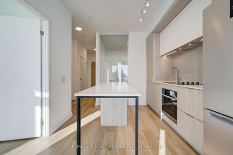 Photo 24 at 3807 - 395 Square One Drive, City Centre, Mississauga