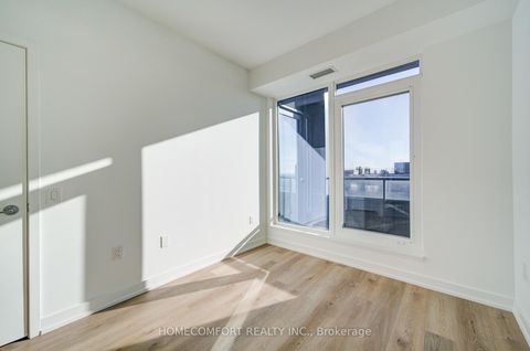 Photo 33 at 3807 - 395 Square One Drive, City Centre, Mississauga