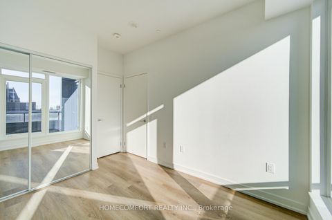 Photo 34 at 3807 - 395 Square One Drive, City Centre, Mississauga