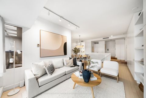 Photo 6 at 337 - 40 Oaklands Avenue, St. Clair, Toronto