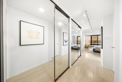 Photo 21 at 337 - 40 Oaklands Avenue, St. Clair, Toronto