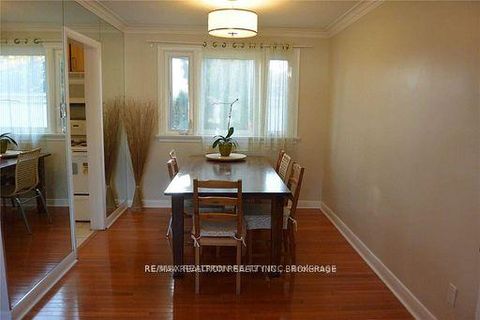 Photo 5 at 87 Combe Avenue, Bathurst Manor, Toronto