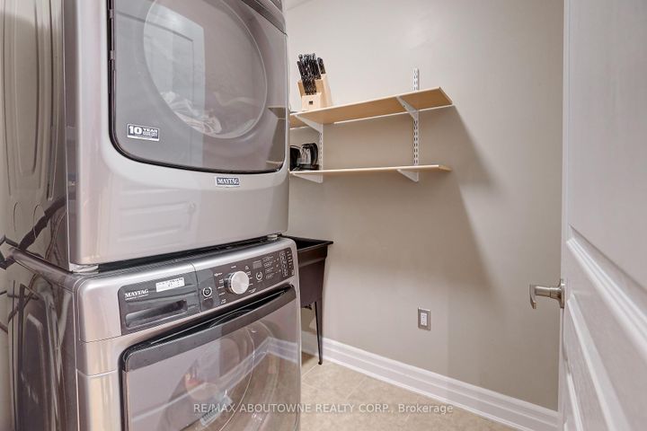 Photo 5 at 310 Leitch Landing, SC Scott, Milton