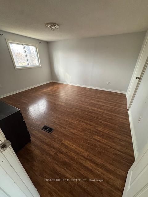 Photo 10 at 733 Park Road, Alcona, Innisfil