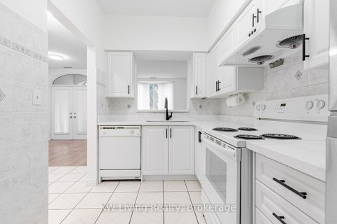 Photo 7 at TH02 - 5039 Finch Avenue E, Agincourt North, Toronto