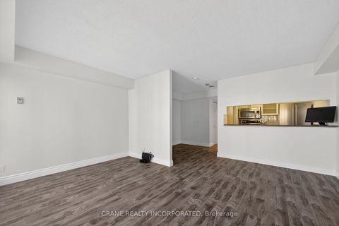Photo 18 at 1605 - 77 Harbour Square, Waterfront Communities C1, Toronto
