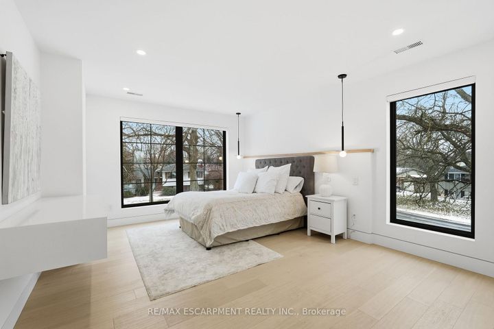 Photo 18 at 5135 Mulberry Drive, Appleby, Burlington