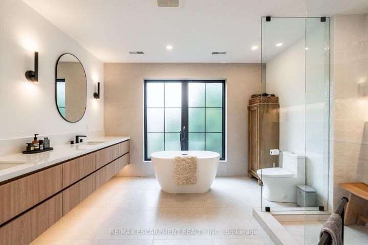 Photo 20 at 5135 Mulberry Drive, Appleby, Burlington