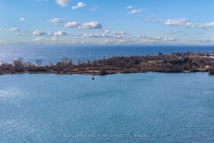 Photo 11 at 1609 - 1 Palace Pier Court, Mimico, Toronto