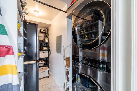 Photo 13 at 1609 - 1 Palace Pier Court, Mimico, Toronto