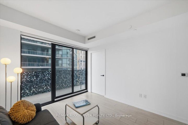 Photo 13 at 3808 - 55 Charles Street E, Yonge Corridor, Toronto