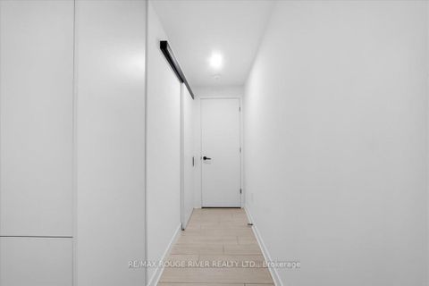 Photo 5 at 3808 - 55 Charles Street E, Yonge Corridor, Toronto