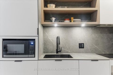 Photo 7 at 3808 - 55 Charles Street E, Yonge Corridor, Toronto