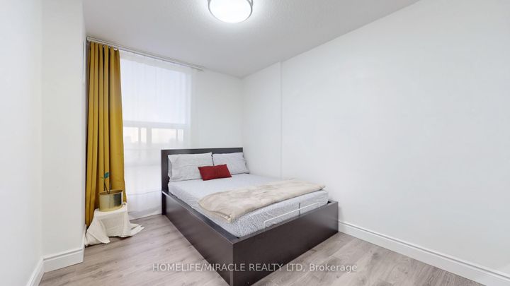 Photo 17 at 1112 - 15 Kensington Road, Queen Street Corridor, Brampton