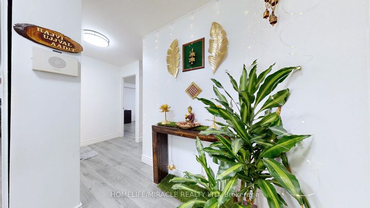 Photo 21 at 1112 - 15 Kensington Road, Queen Street Corridor, Brampton